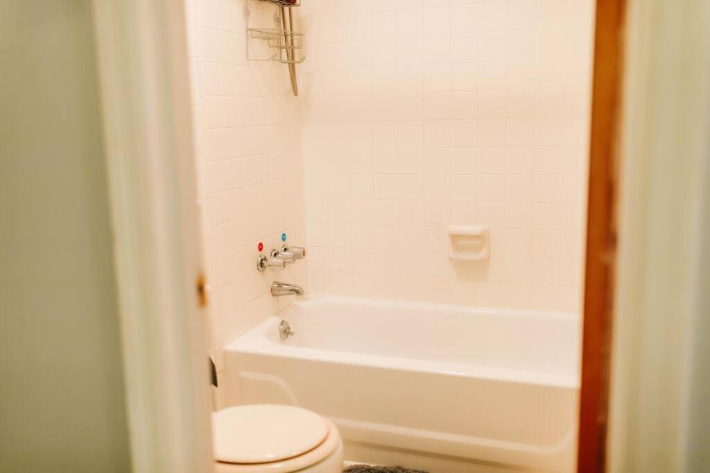 Ferienwohnung Cozy 3-Bed Athens Getaway, Right Near Uga! Exterior foto